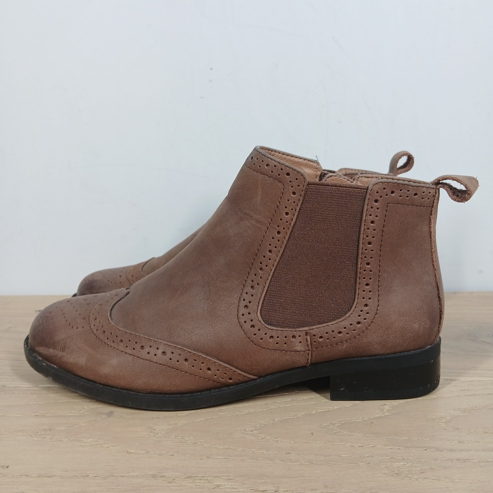 Vionic Sawyer Ankle Boots Womens 7 Brown Leather Chelsea Brogue Comfort Support